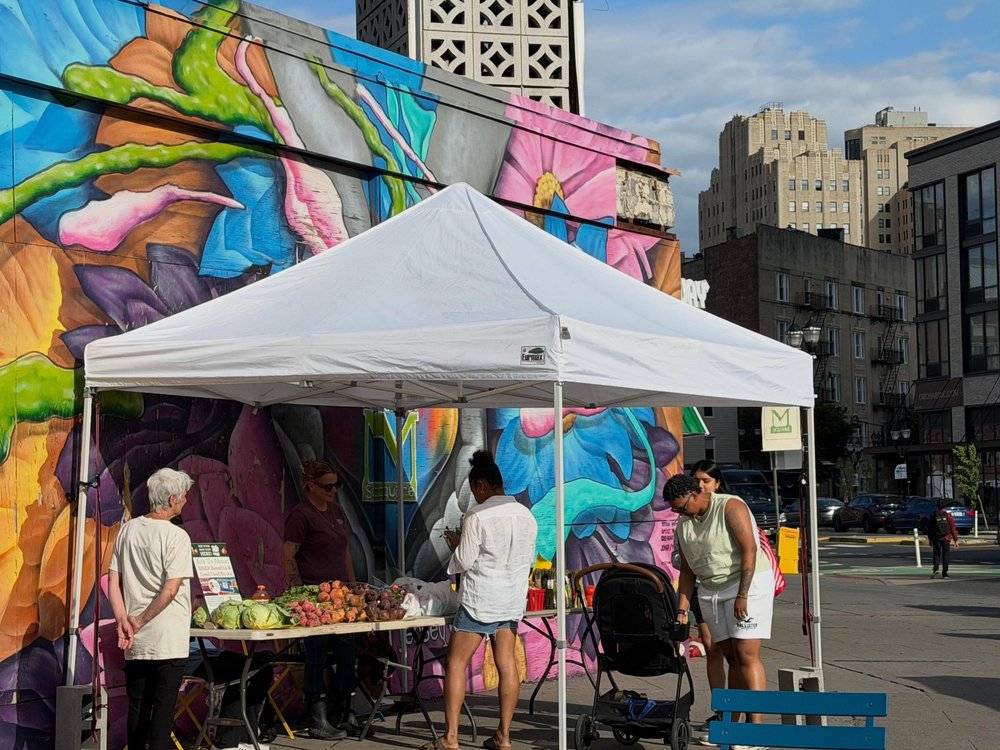 The Harvest Market by the mural