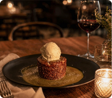 Sticky date pudding
