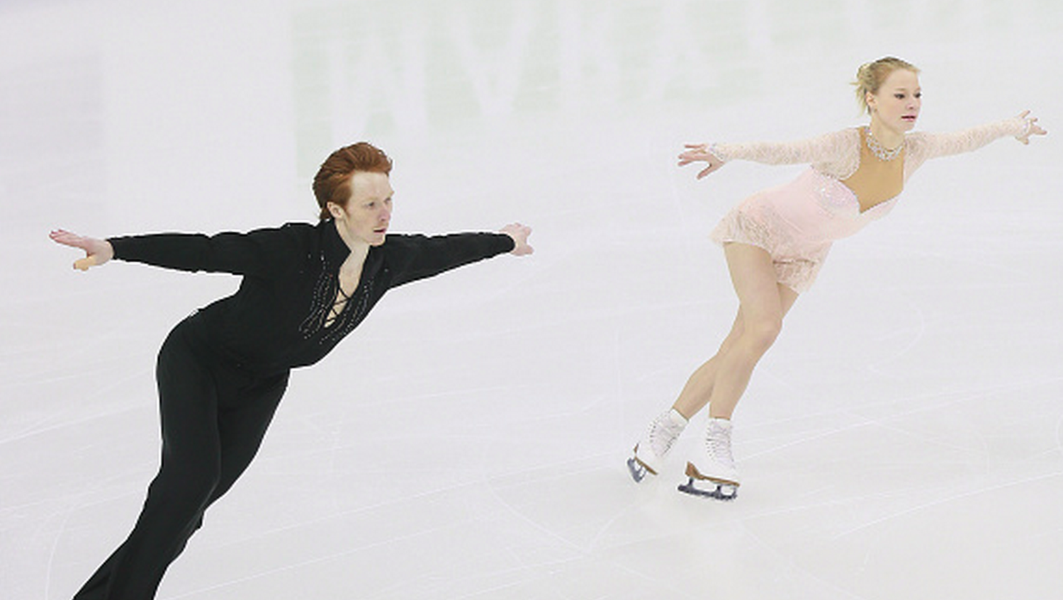 Спортбокс фигурное катание. Владимир Морозов фигурное катание. Тарасова и Морозов фигурное катание фото. Фото фигурное катание Евгения Тарасова. Тарасова Морозов короткая программа.