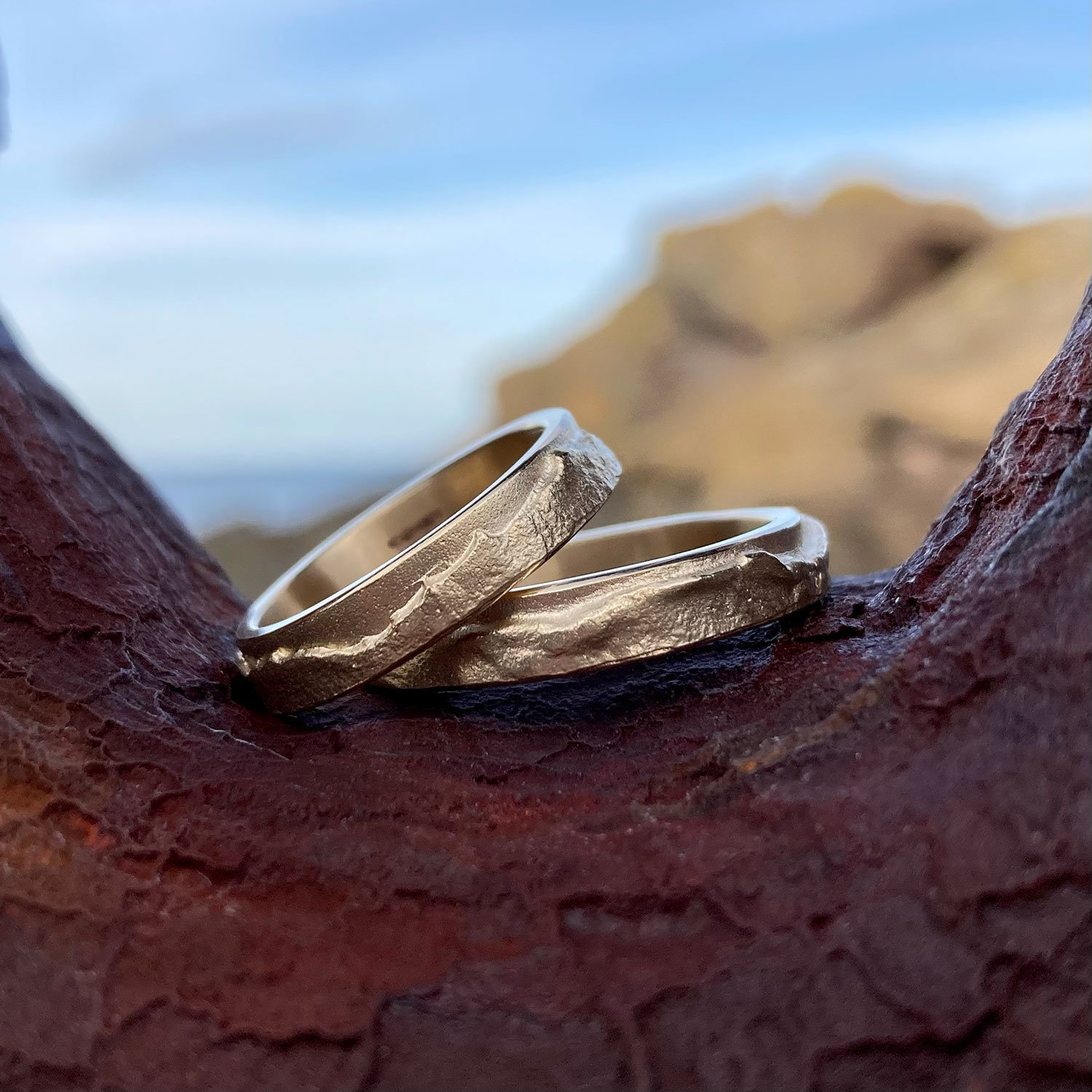 9ct Gold Shoreline Ring — Hannah Louise Lamb | Bespoke Handmade Scottish  Jewellery - Unique - Contemporary - Necklaces - Rings - Earrings - Brooches  