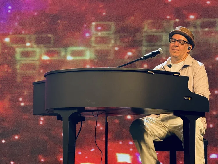 Al piano