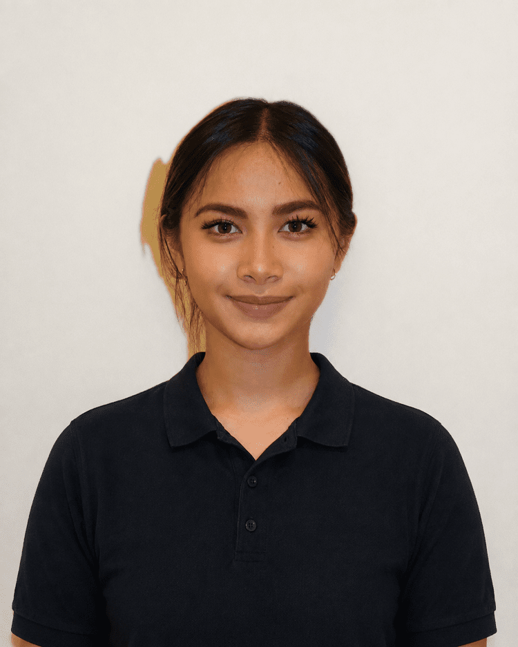Annette, IT and Communications
