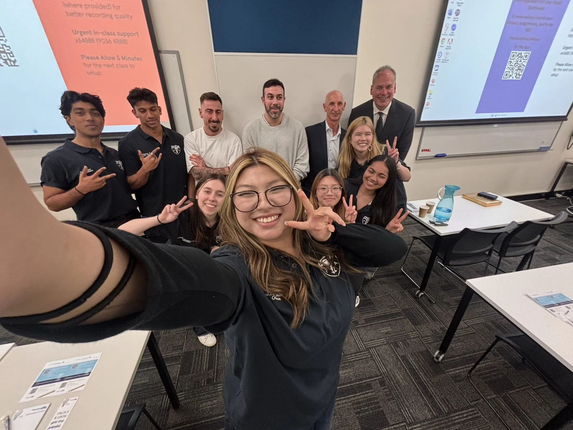 SUPA students and industry guests at a workshop