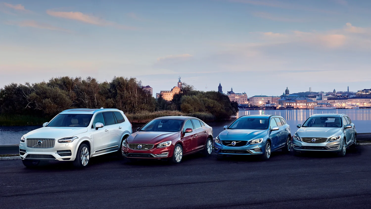 Group автомобиль. Автомобили баннер в ряд. Шкода ауди фольксваген. Порше ауди мерседес бмв ниссан гтр. Несколько автомобилей.