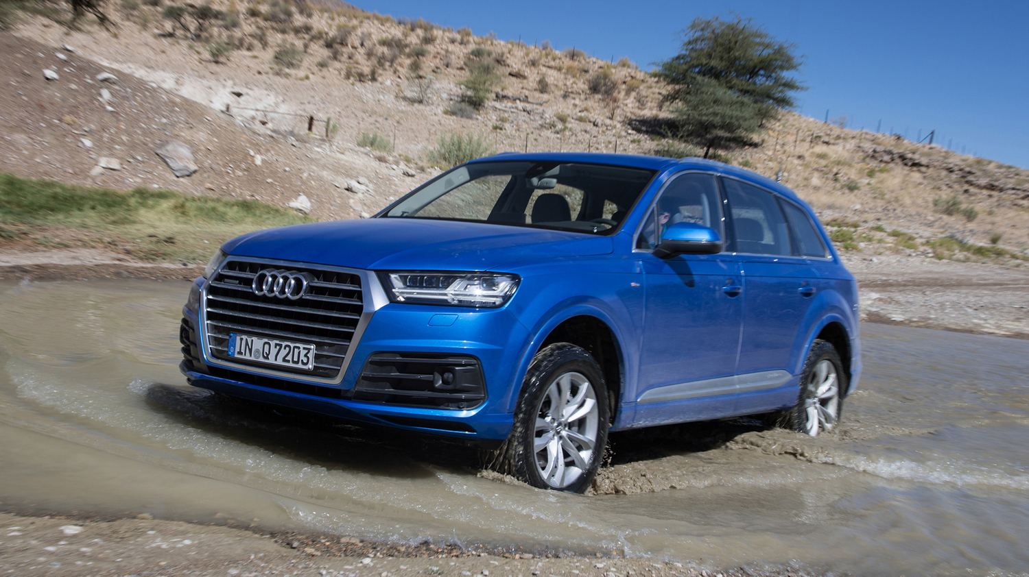 Audi q7 lelyak