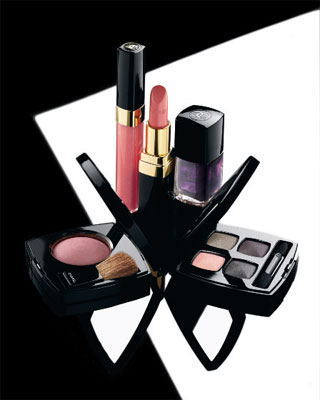 Chanel Beauty Holiday Collection 2010