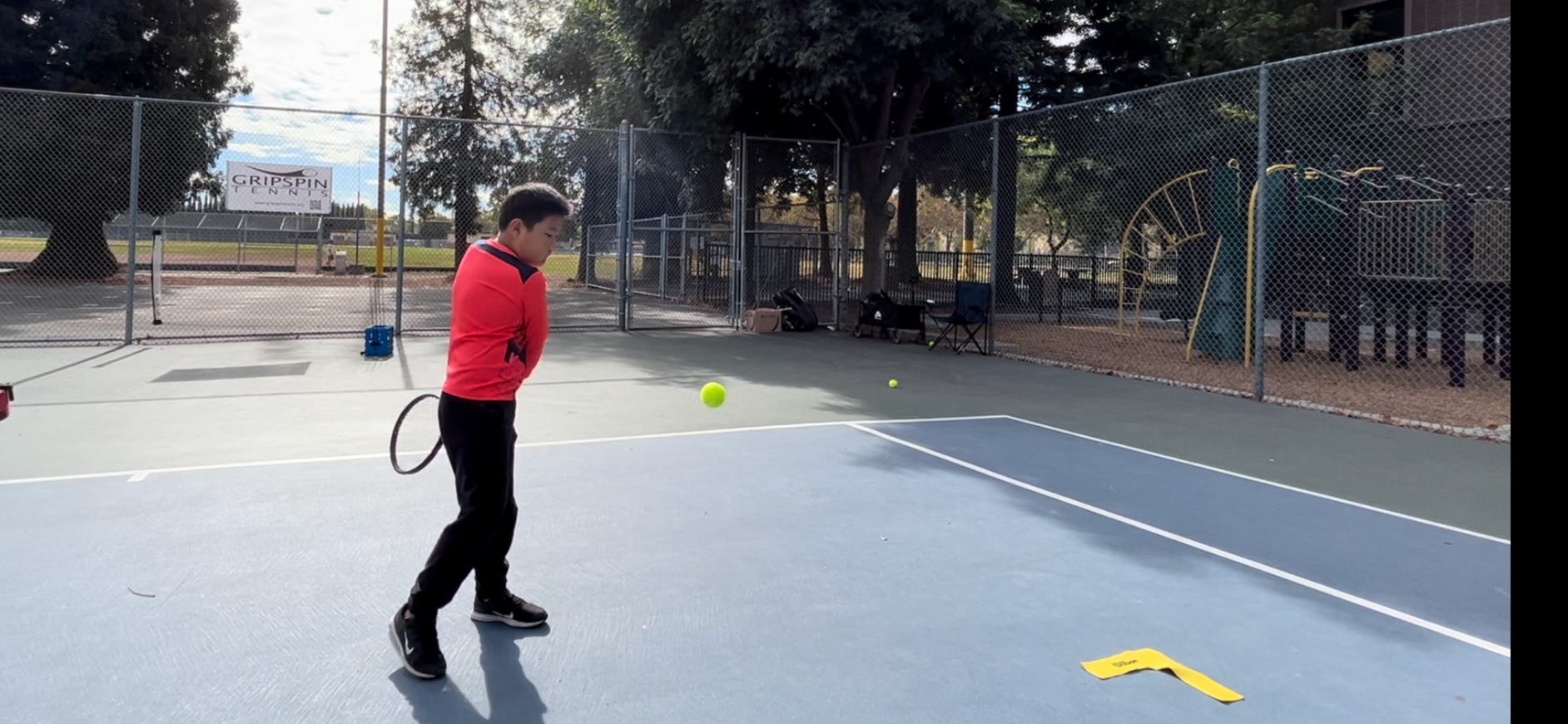 Orange Ball Tennis
