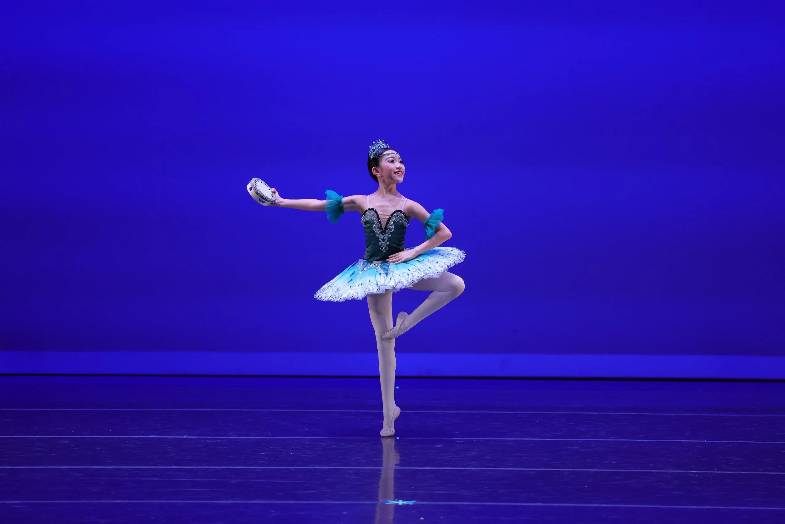 La Esmeralda - Pre-Professional