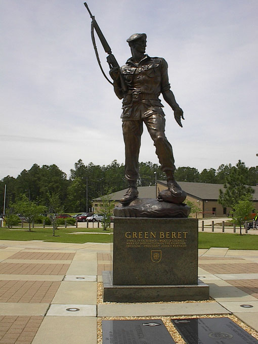 Green Beret statue