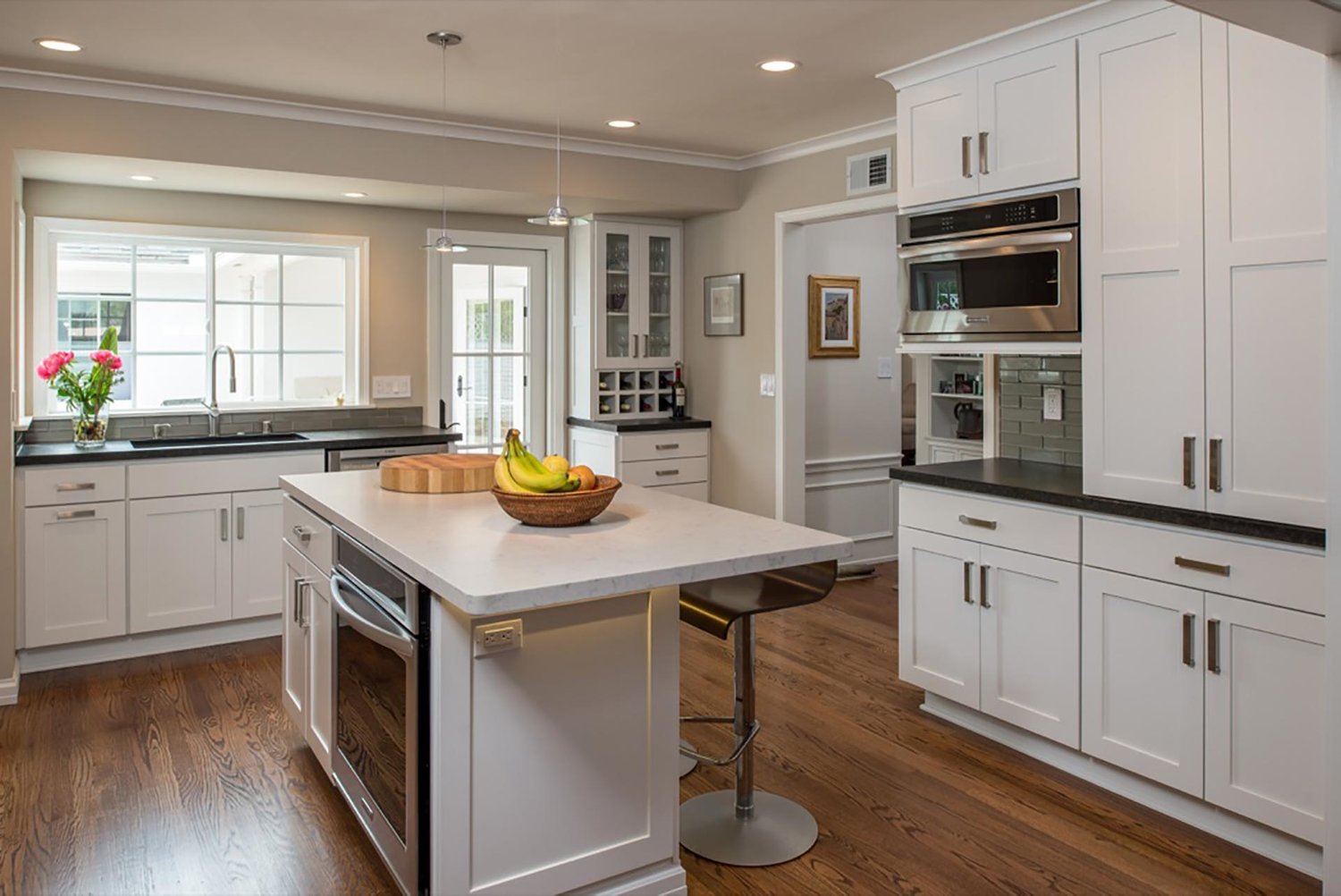 River Oak Cabinetry & Designs