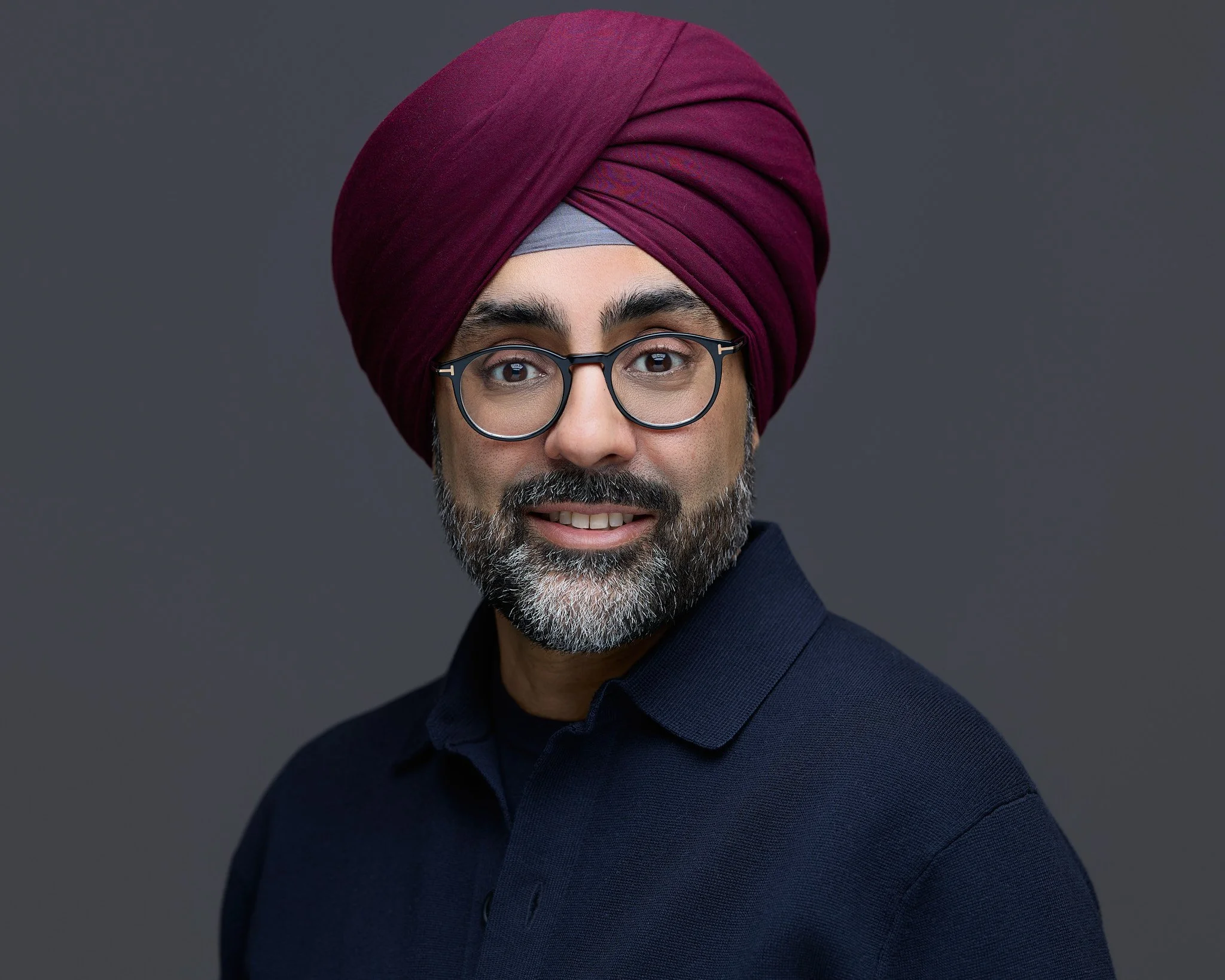 Nav Kalra headshot
