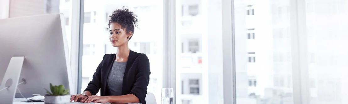What should global entity management dashboards include?  