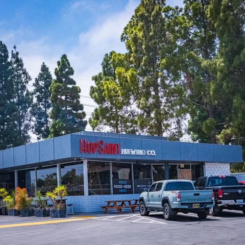 HopSaint Brewing Company, brewery in Torrance, photo 2 of 8