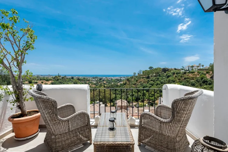Apartment at Las Terrazas, Puerto del Almendro, represented by Alfonso Lacruz Team