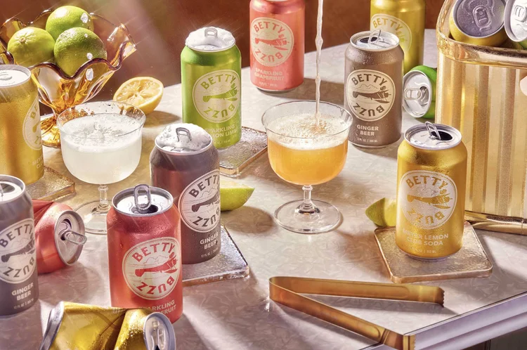Betty Buzz Flirty Shirley Mocktail