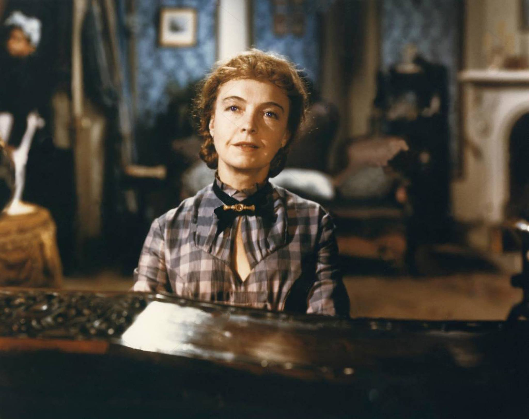 Lillian Gish as Laura Belle McCanles in the 1946 western Duel in the Sun, her gaze connecting to Pearl's initial face-to-face relationship with the camera
