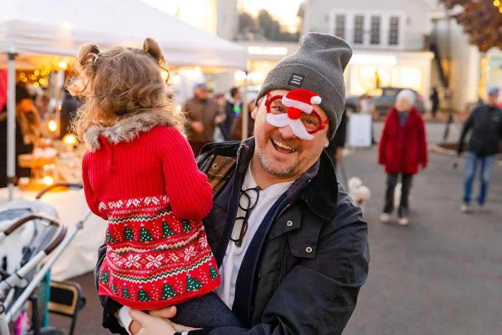 Festive shoppers on Main Street