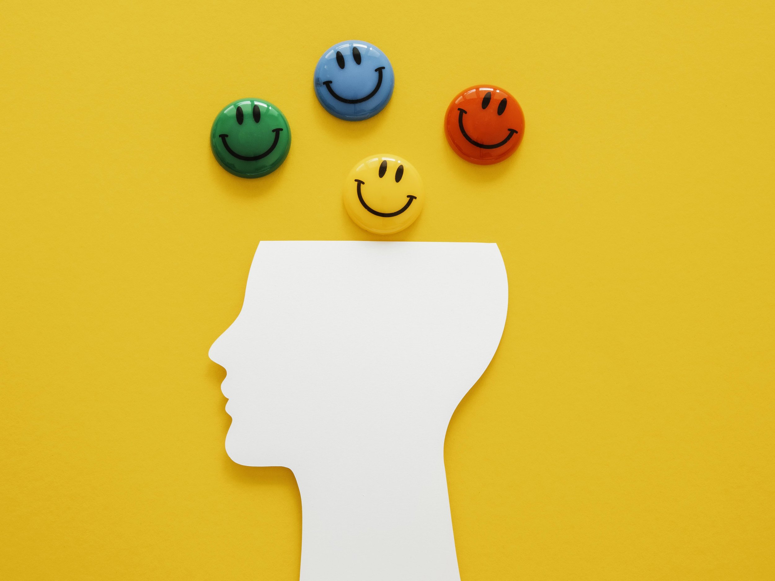 Daniel Goleman: 12 traits emotionally intelligent people share (You can learn them)