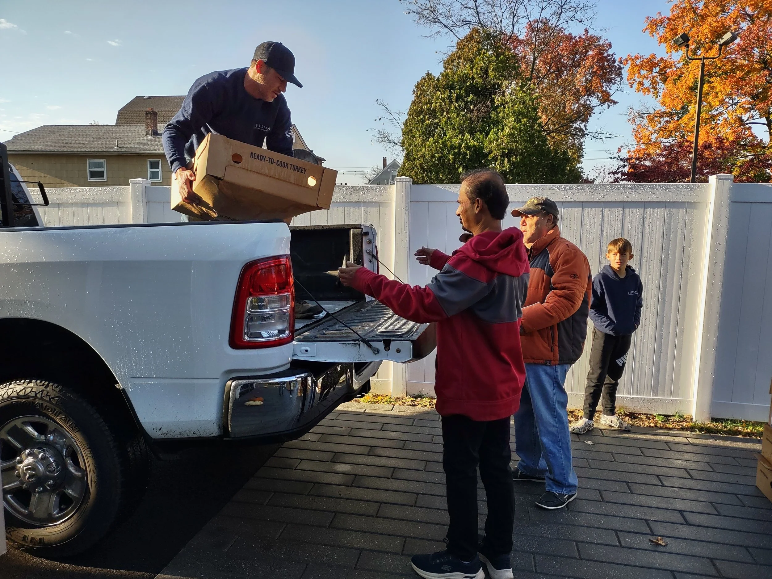 Food being unloaded for Give Food Give Hope