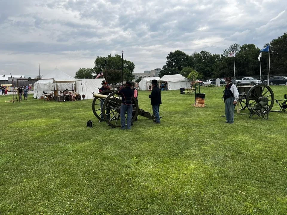 Cannon demonstrations at Frontier Days