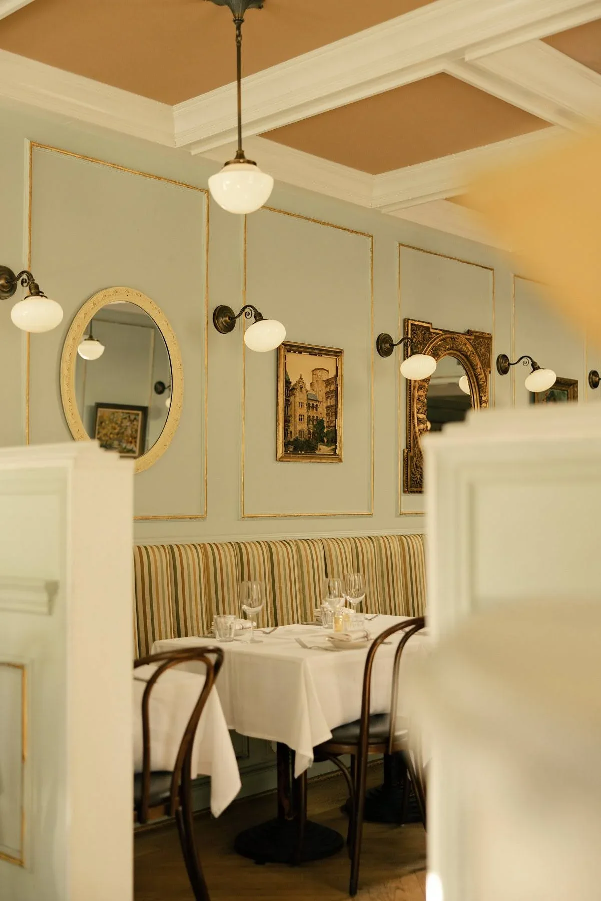 Elegant restaurant interior at Rosewood Washington DC, hospitality interior photography