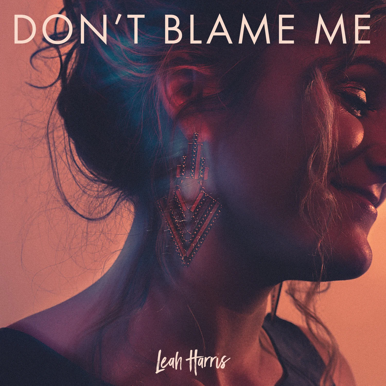 Don t blame me. Leah harris. лия харрис. обложка песни don&#039;t blame me.