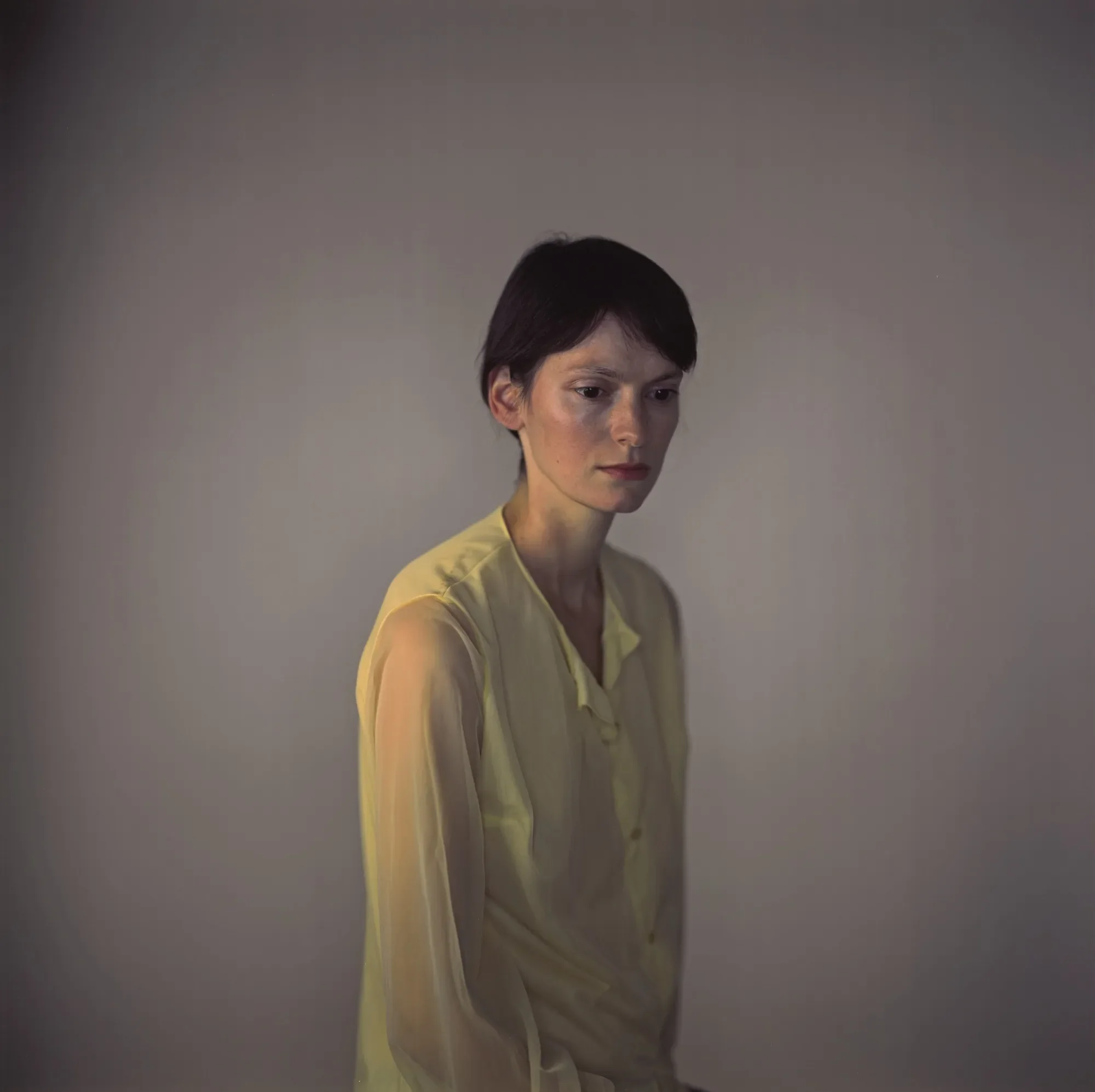 Reference: offerwaterman-richard-learoyd-olya-in-yellow-two-2010