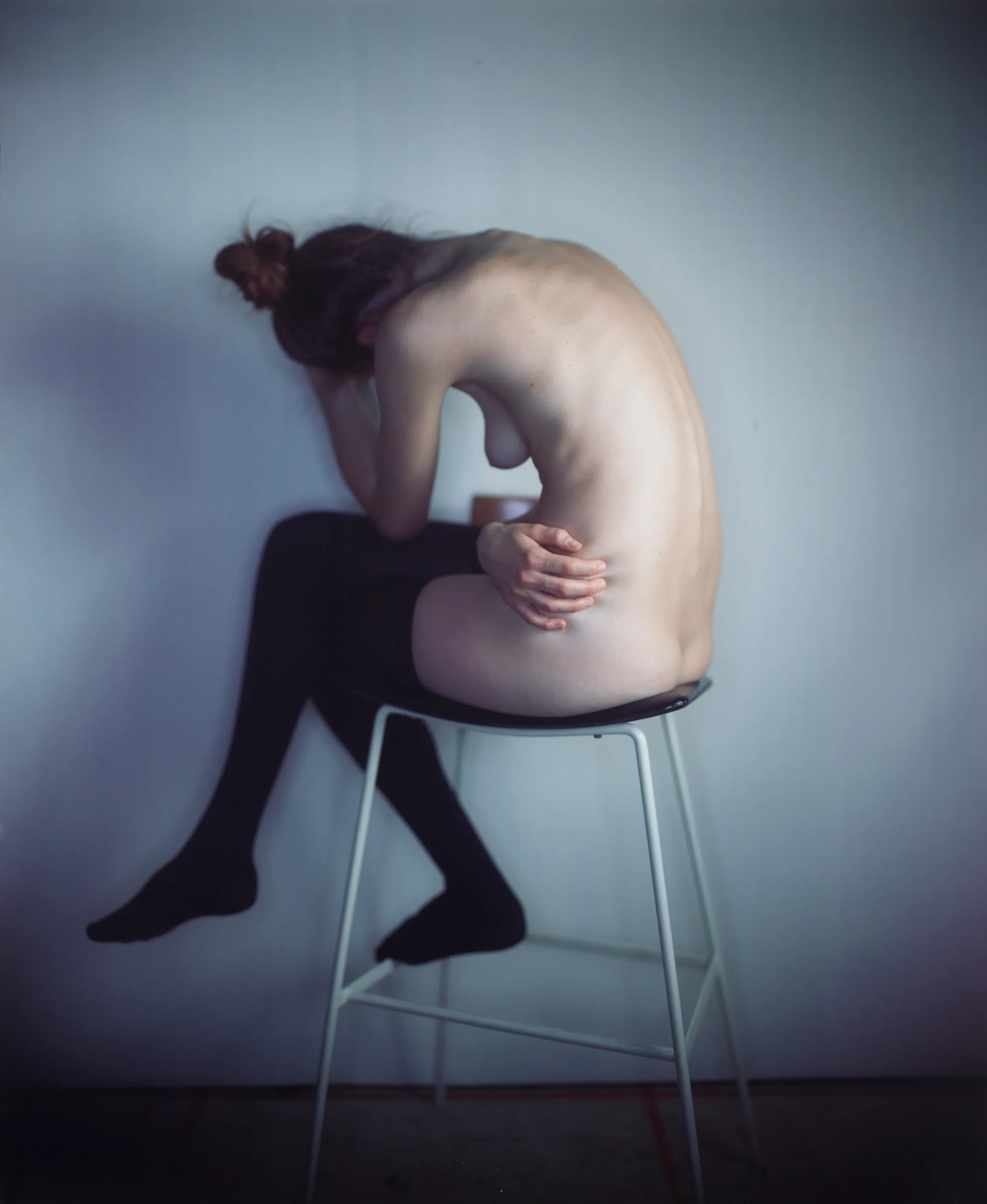 Reference: Richard Learoyd — Lucie in Stockings , 2016