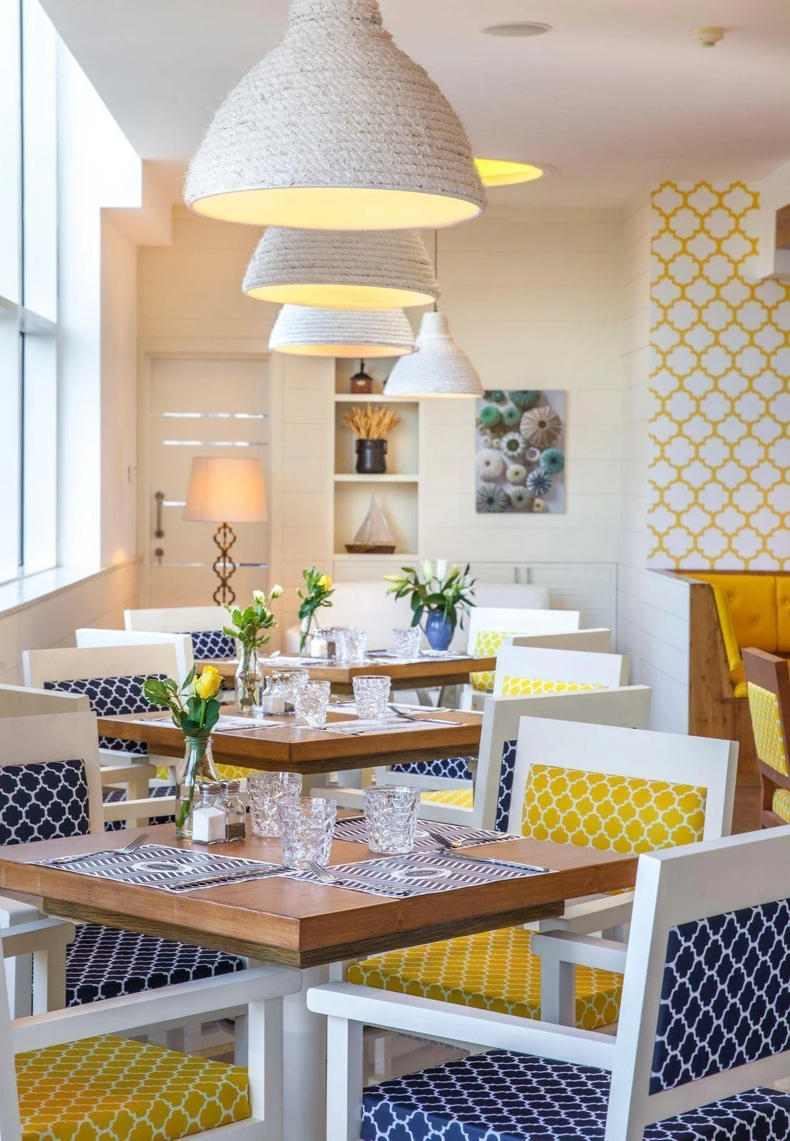 La Mer completed dining room — original project photography