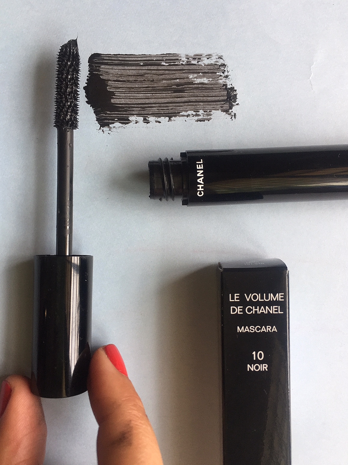 Chanel Le Volume De Chanel Mascara 10 Noir - Unboxing & Review 