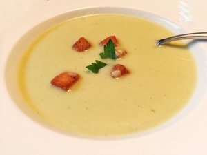 Seldersoep met croutons