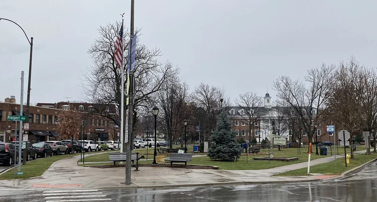 View of Park Ridge, Illinois, home of Advocate Lutheran General Hospital