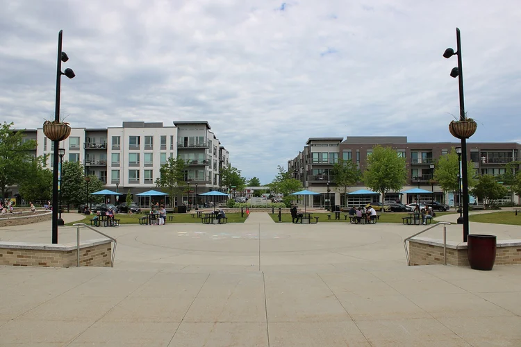View of Oak Creek, Wisconsin, home of an Ignite Medical Resorts location