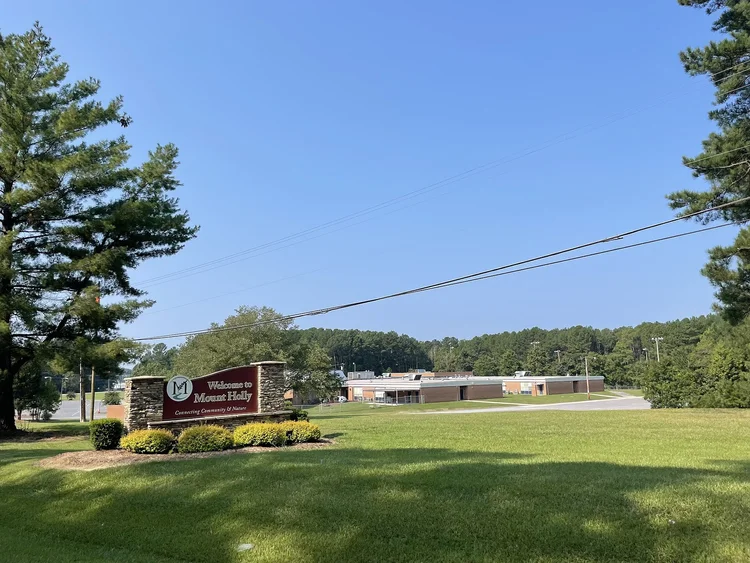 View of Mount Holly, North Carolina, home of Carolinas Rehabilitation Mount Holly
