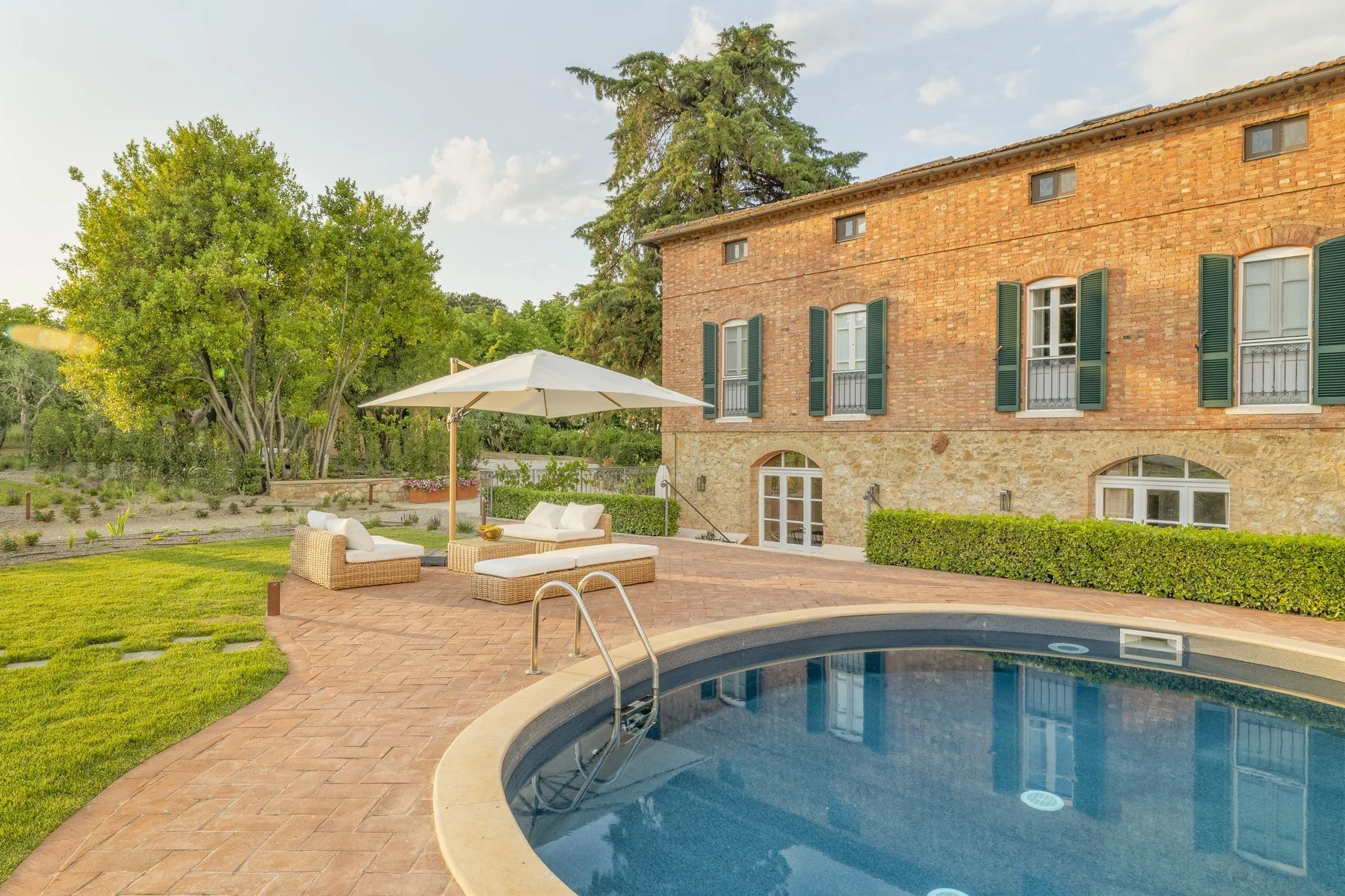 Arrival view at the Tuscany retreat