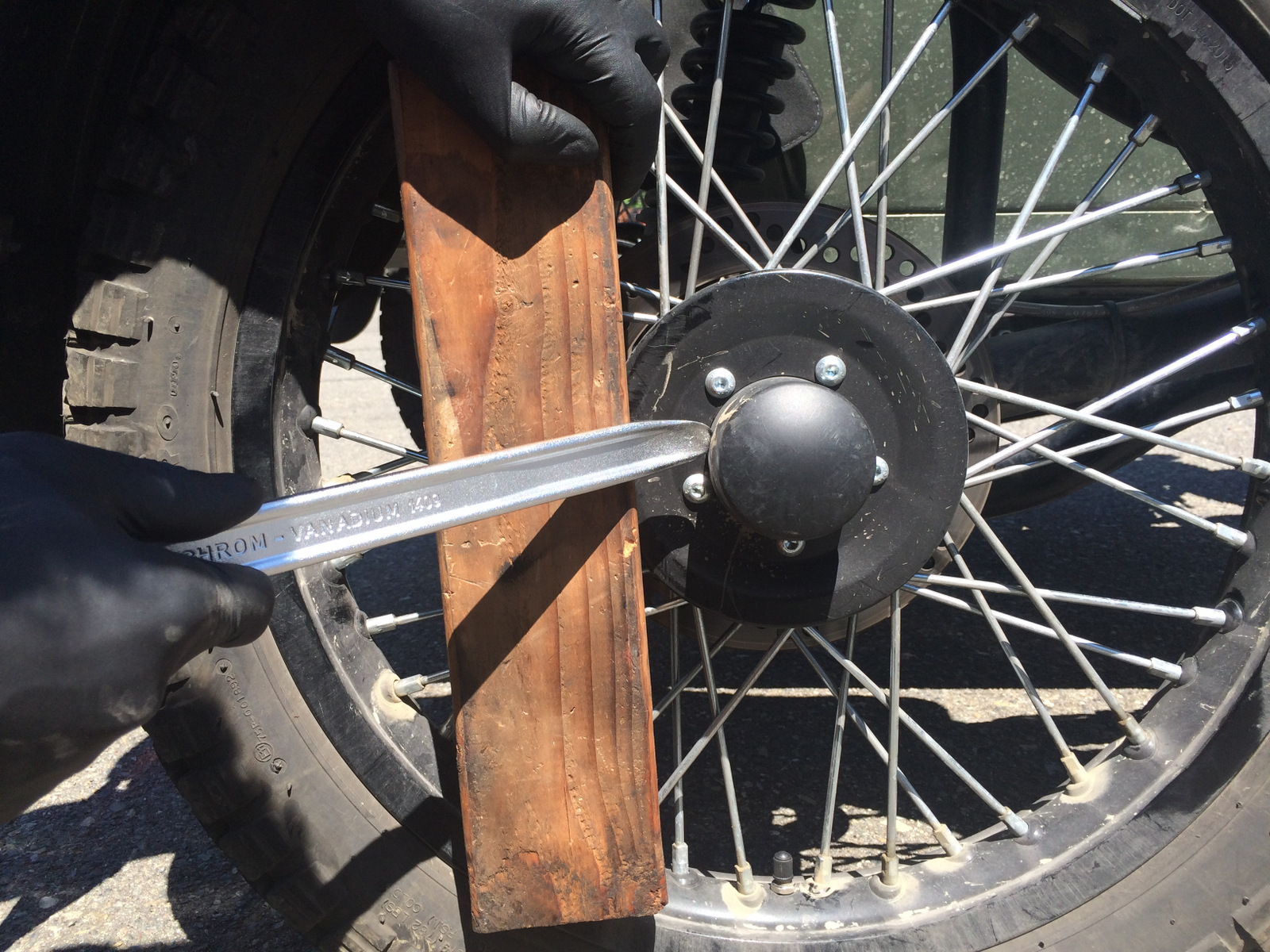 Как снять переднее колесо урал How To Install Spare Sidecar Wheel - Ural Motorcycles