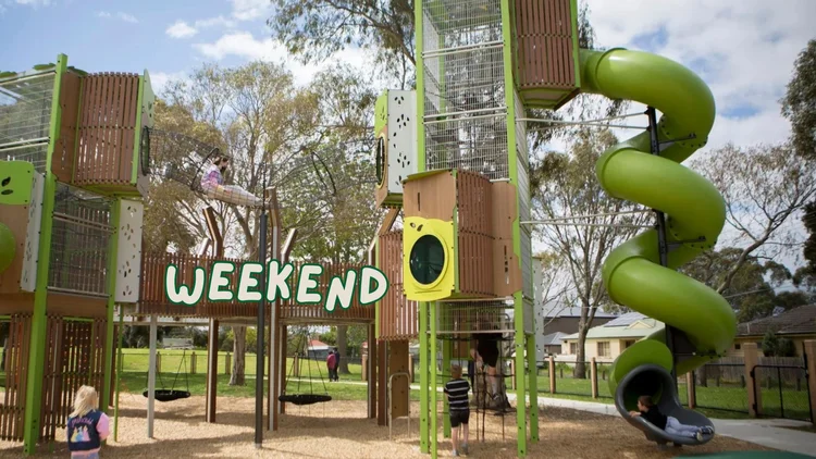 🎉📅 Your action-packed LONG WEEKEND planner is HERE! 🚀