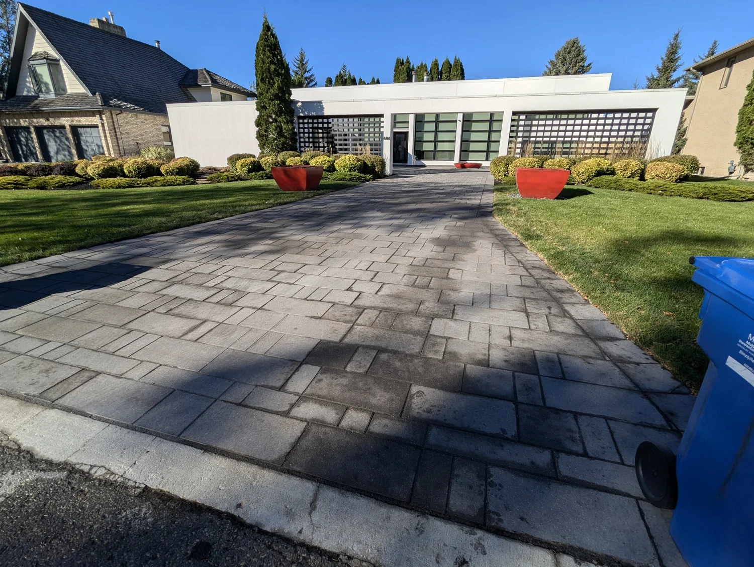 Premium modern driveway repair on Park Drive South, Tuxedo Winnipeg
