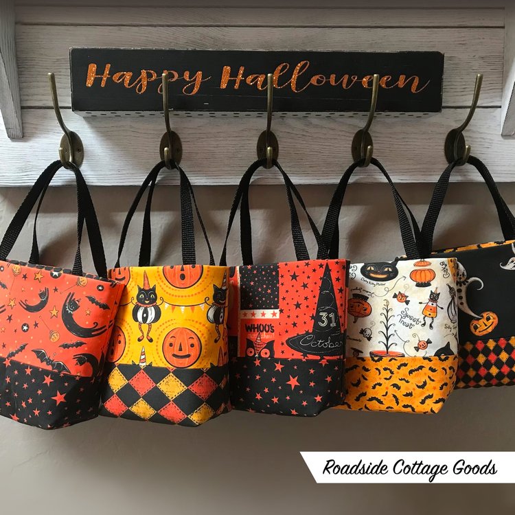 Roadside Cottage Goods hand-sewn trick or treat tote bags featuring Johanna's Halloween fabric