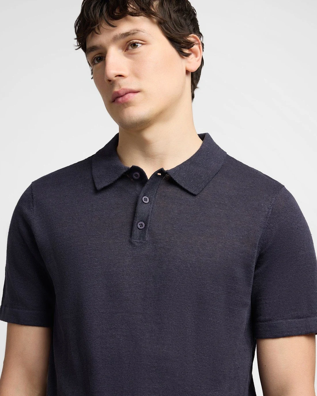 Linen Sweater Polo detail