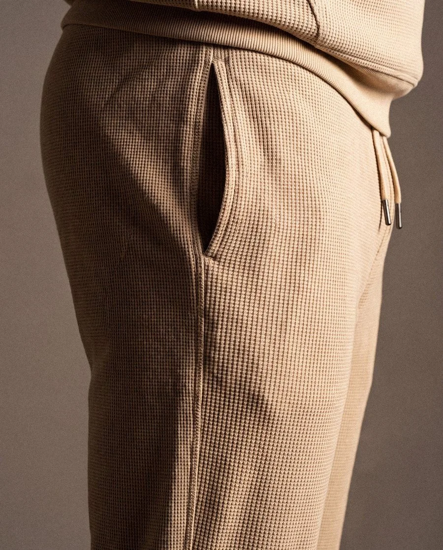 Pocket detail
