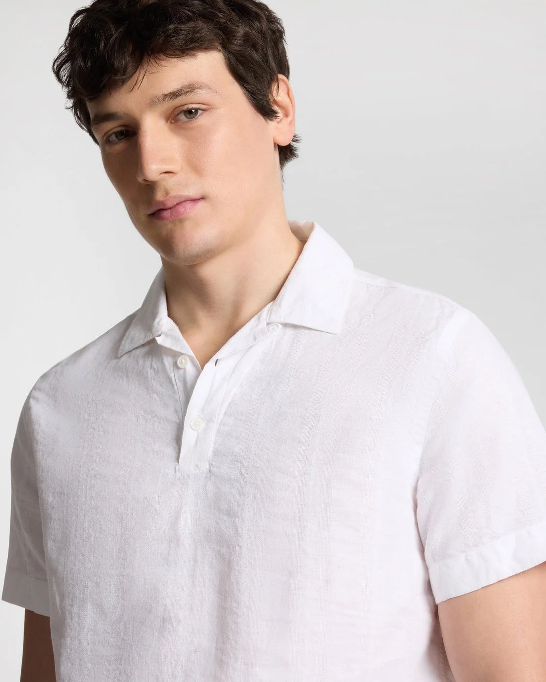 Cotton Linen Pop-Over Polo detail