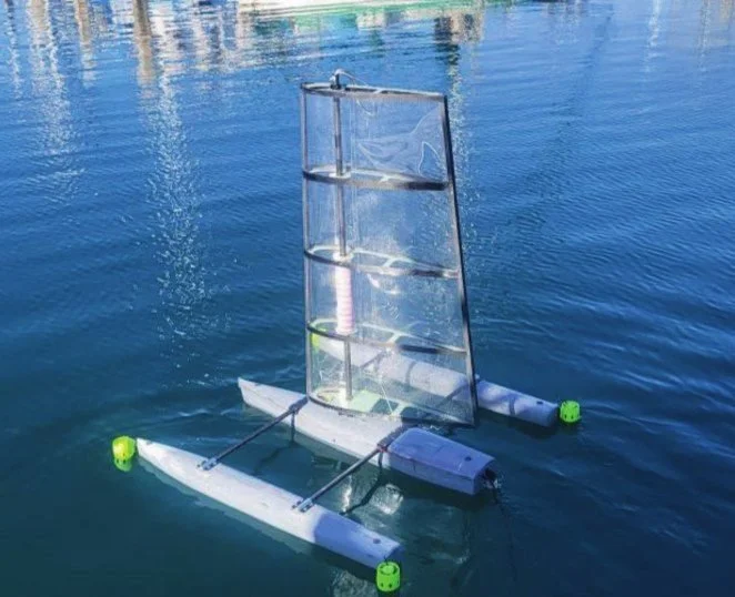 HERMES 4x4 demonstrator on the water with a transparent wingsail