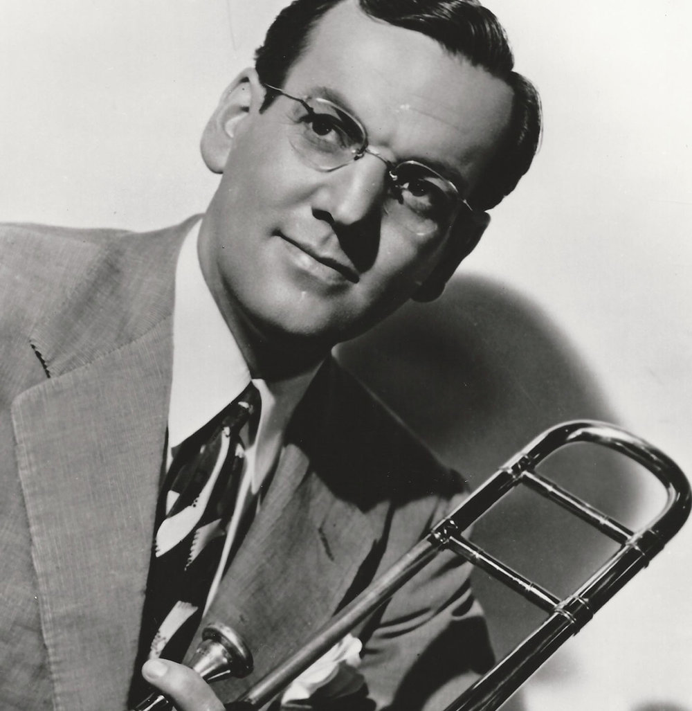 Слушать глен миллер. Гленн Миллер. Glenn Miller Гленн Миллер. Гленн Миллер фото. Гленн Миллер сообщение.