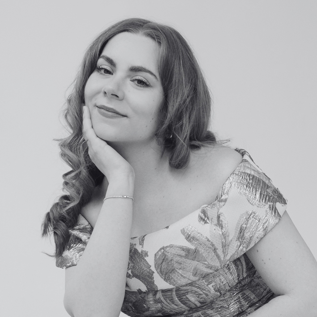 Emily Rocha headshot