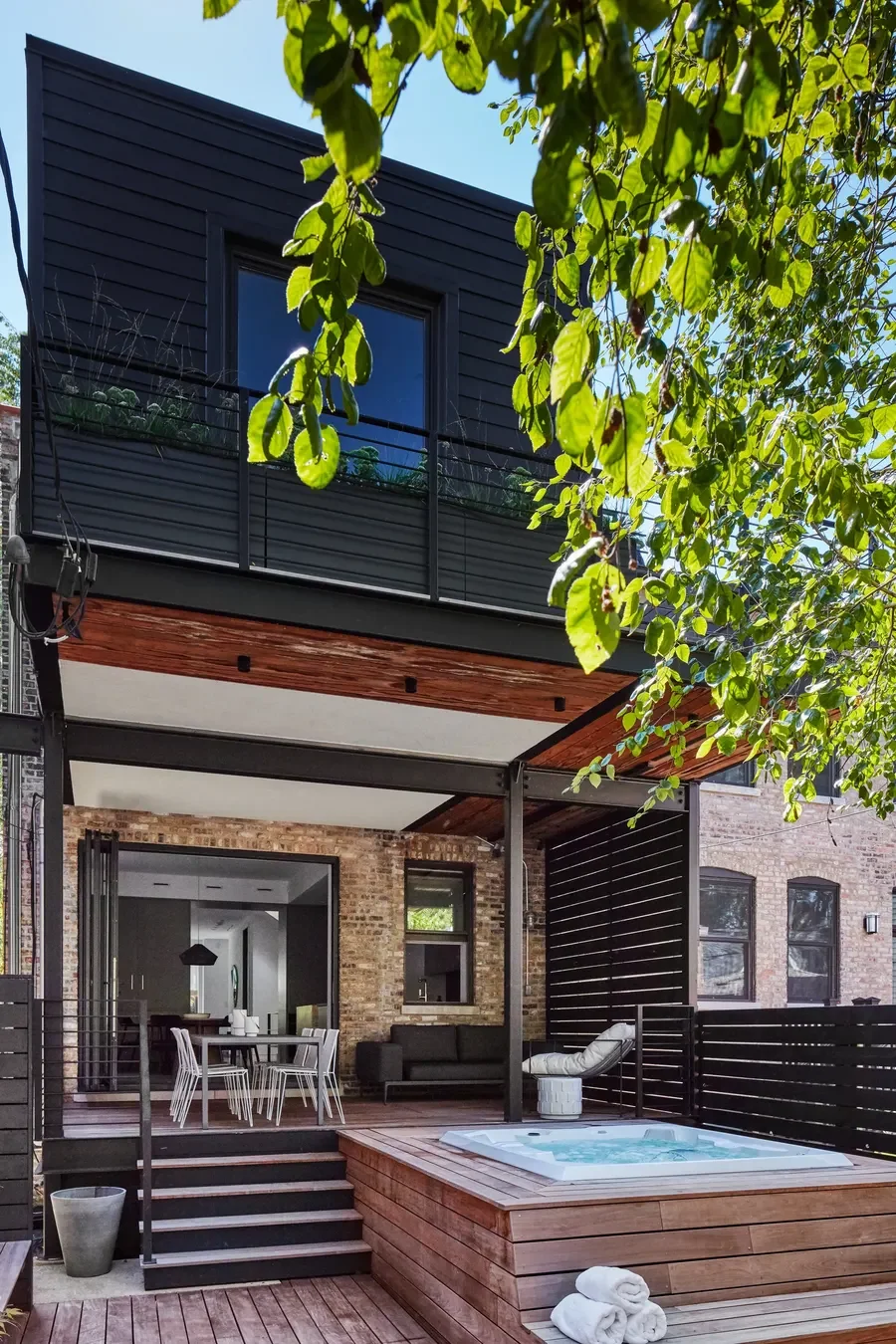 Bucktown Single Family — professional interior photograph