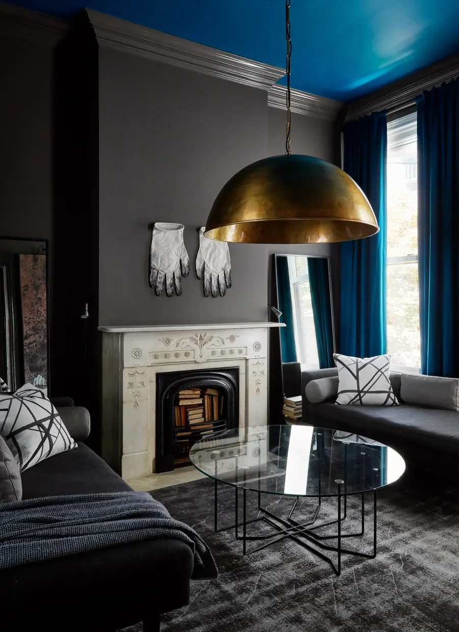 Chicago Victorian Row House — professional interior photograph