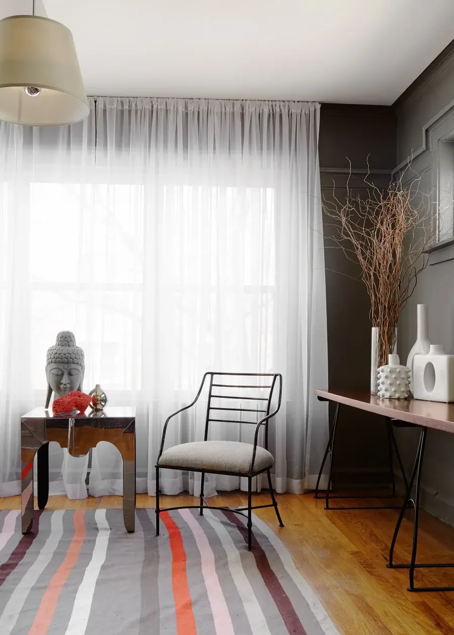 921 West Cornelia — professional interior photograph