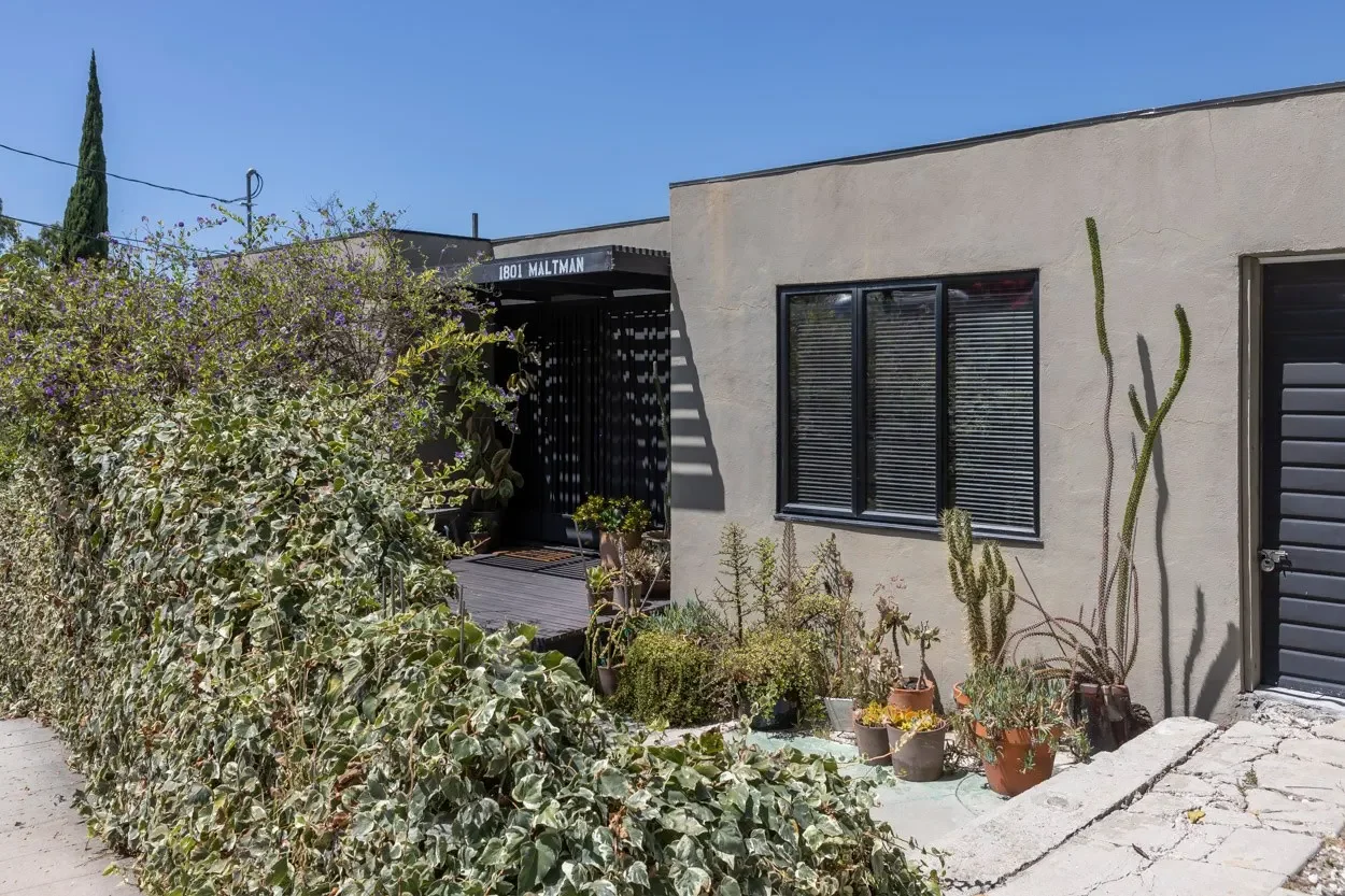 Silver Lake Bungalow — professional interior photograph