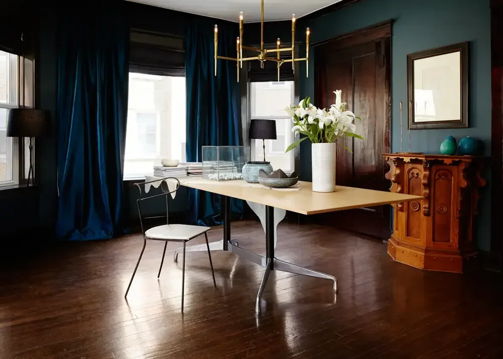Posh Flat No. 1 — photograph 4